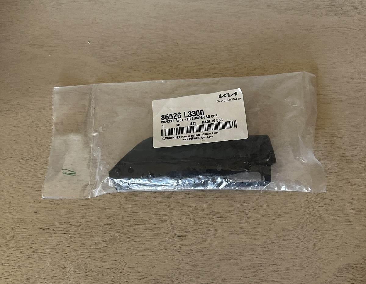 Voyager53　1014 OEM Genuine Kia Bracket ASSY _ FR Bumper SD UPR #86526-L3300