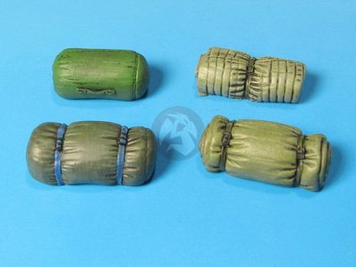 Eureka XXL 1/35 Modern Universal Tent & Tarp Set 1 Rolled Blankets (4 pcs) E-022