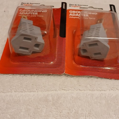 LEGRAND GROUNDING ADAPTER 15A 125V - Picture 2 of 3