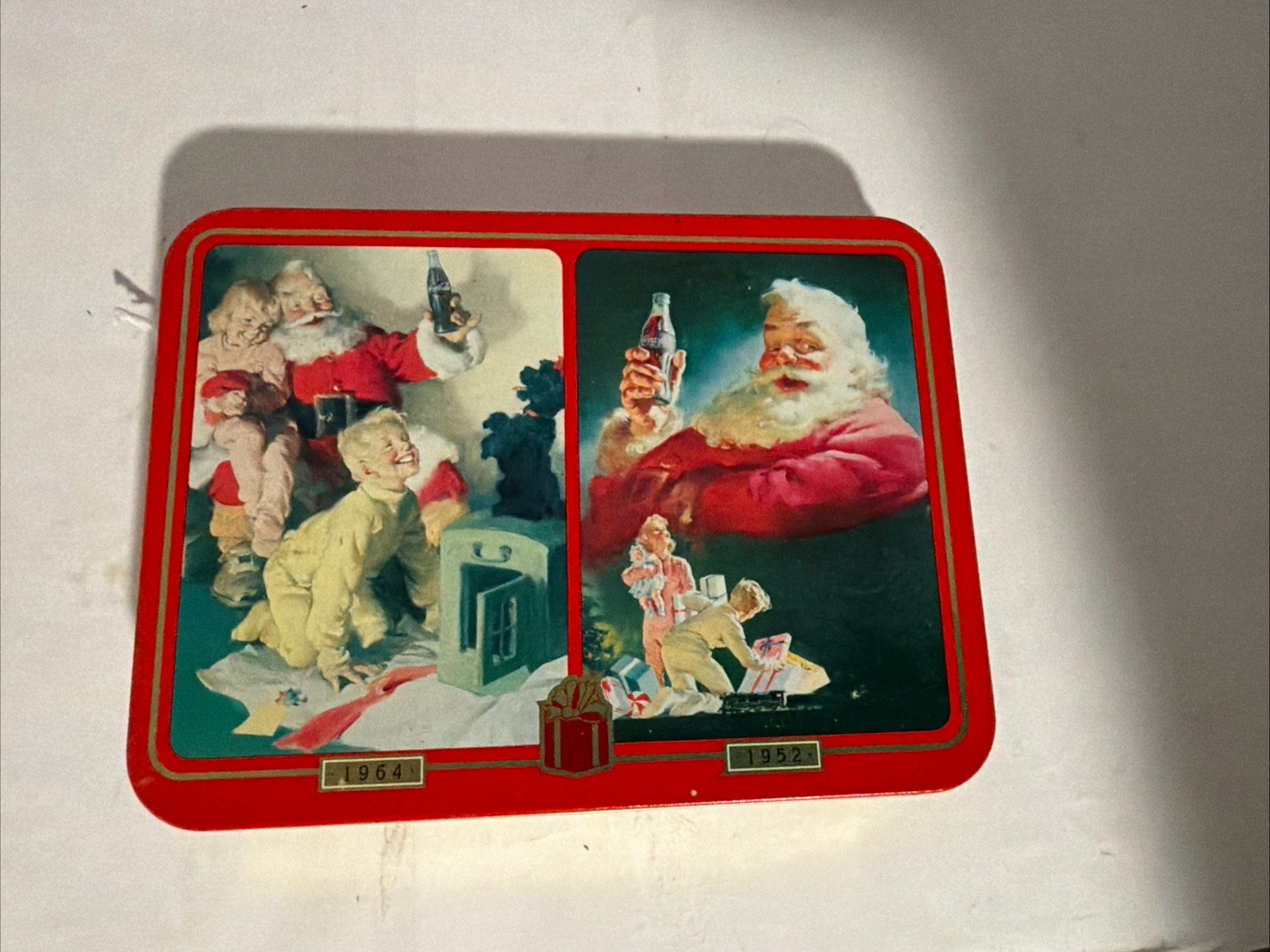 Coca-Cola Nostalgia Limited Edition 2 Playing Card Decks In A Collectible Tin