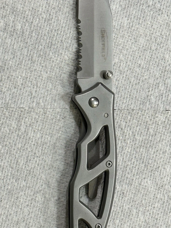  Cuchillo Plegable Sheffield En Buen Estado Con Hoja Sentada Foto 4 de 4