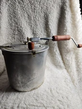 Popstr Pop Popcorn Maker- Aluminum Stovetop Popper, Wood Hand Crank
