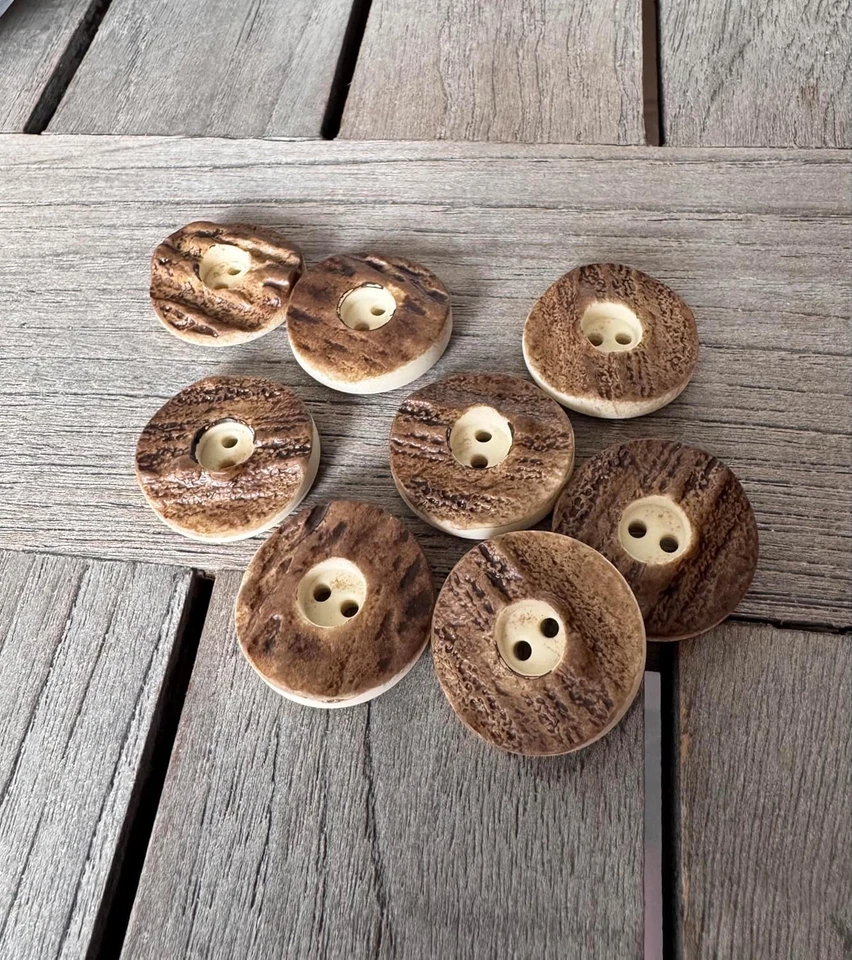 10 Stück braun Kunststoff Knöpfe Hirschhorn Optik Imitat 2 Loch 15mm 18mm 20mm - Bild 4 von 4