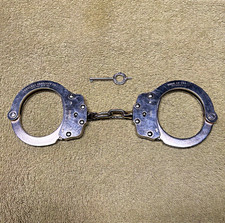 Peerless Handcuff Co. Model 700C Handcuffs & Key Made in USA Patented