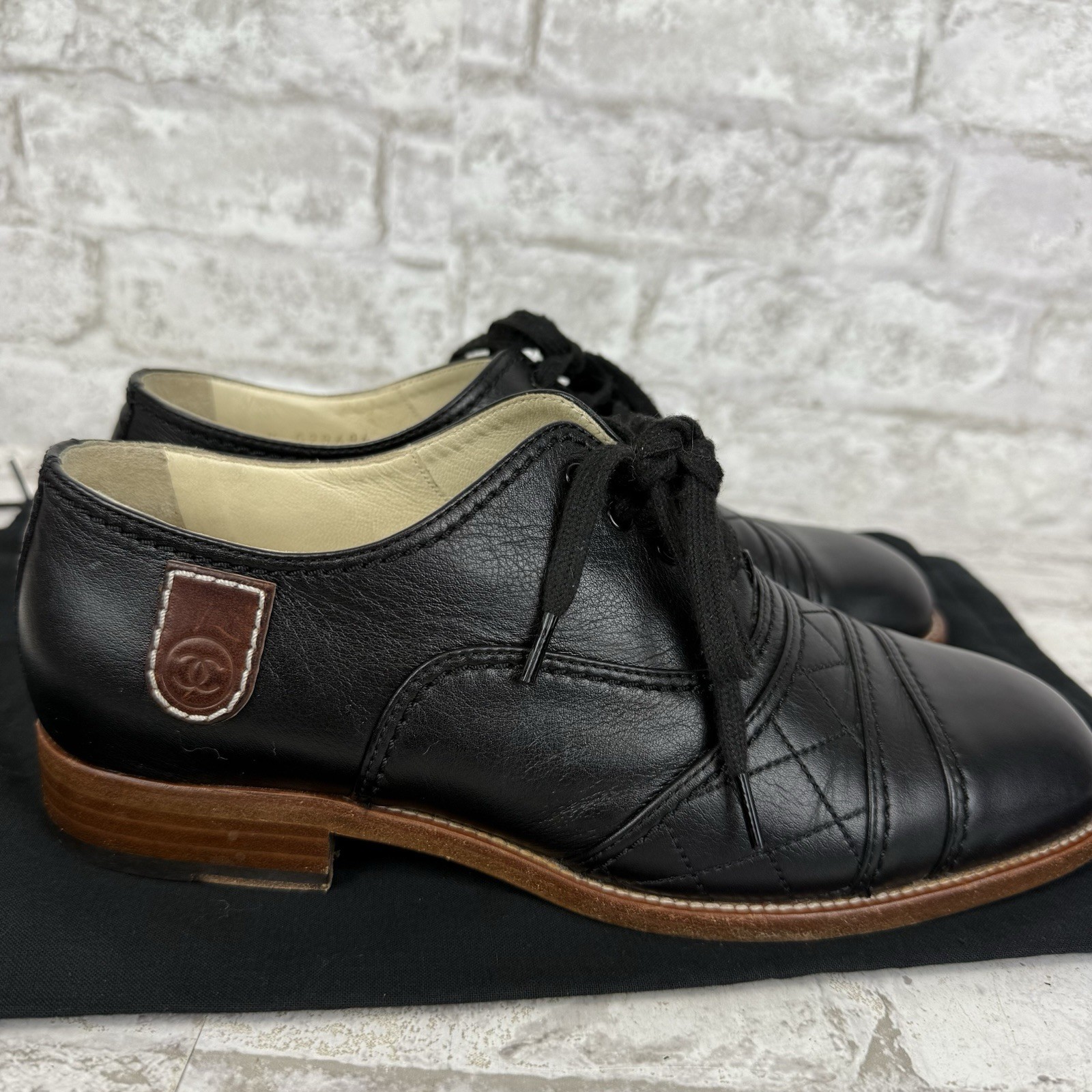 Chanel Oxford Brogue Black Lace Up Size 40 (US Size 10) With Dustbags Women’s thumbnail 9