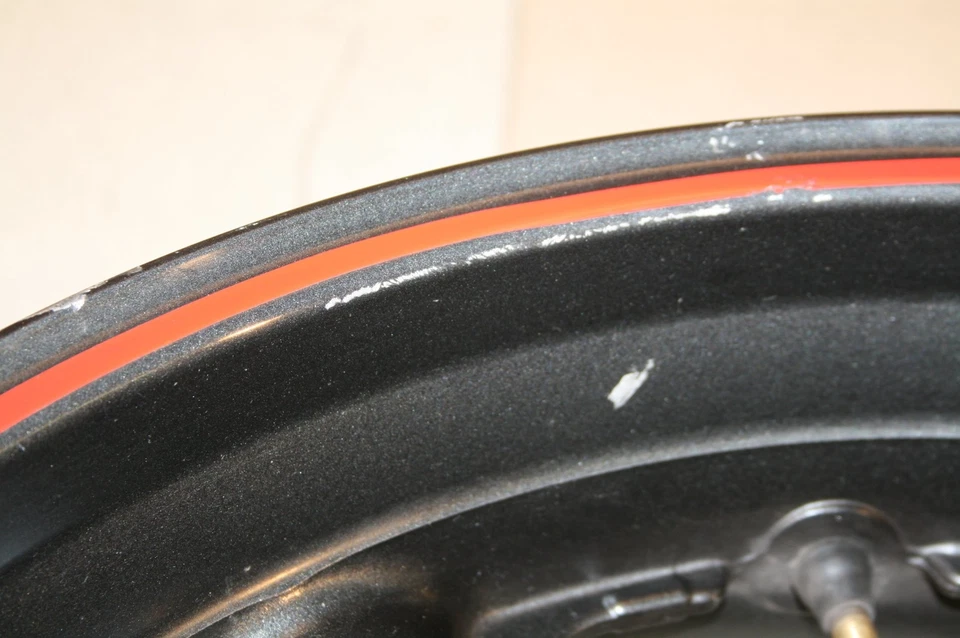 Suzuki GSF1200 (N, S) GV75A 1996 - 2000 Hinterradfelge, Felge, hinten - Bild 3 von 3