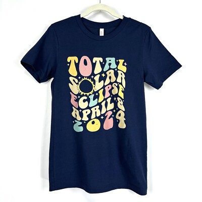 Total Solar Eclipse 2024 Unisex Sz S Navy Soft T Shirt Groovy Distressed Text