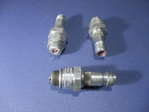 Zündkerze  Beru 225/18m7   DKW Munga 900 ccm Original   3035 333 90 02 000 - Bild 6 von 7