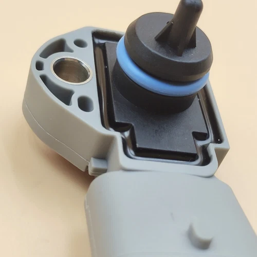 NEW Genuine OEM BOSCH Fuel Rail Pressure Sensor For Volvo S60 S80 V70 XC70 XC90 - Picture 4 of 9