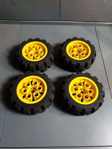 Lego® 4 x Reifen Technic 20 x 30 mit gelber Felge 4266c01 2857 Int. Shipping - Picture 2 of 3