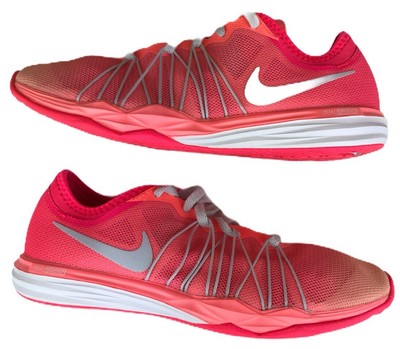 neon pink nike trainers