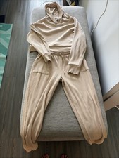 Beige Cropped Hooded Sweat Suit Size Large Women's