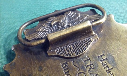 Rare 1993 Harley Davidson Belt Buckle Traditional Classics Sprocket Edge 12-oz - Picture 5 of 6