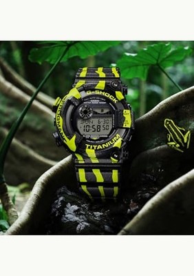 Casio G-SHOCK Frogman GW-8200TPF-1JR Poison Dart Frog Solar Diver