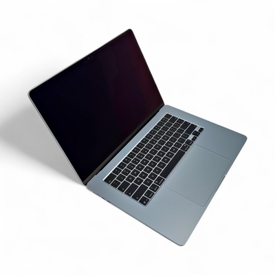Apple Macbook Air 15.3