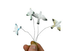 1 Pezzo Uccello in Volo in Terracotta per Pastori Alti Cm 9/13 Animali Presepe