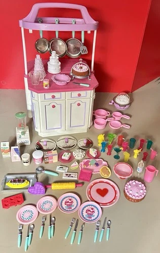 VTG Tyco Kitchen Littles KITCHEN ISLAND COMPACT Filled w/ Access Barbie Playset