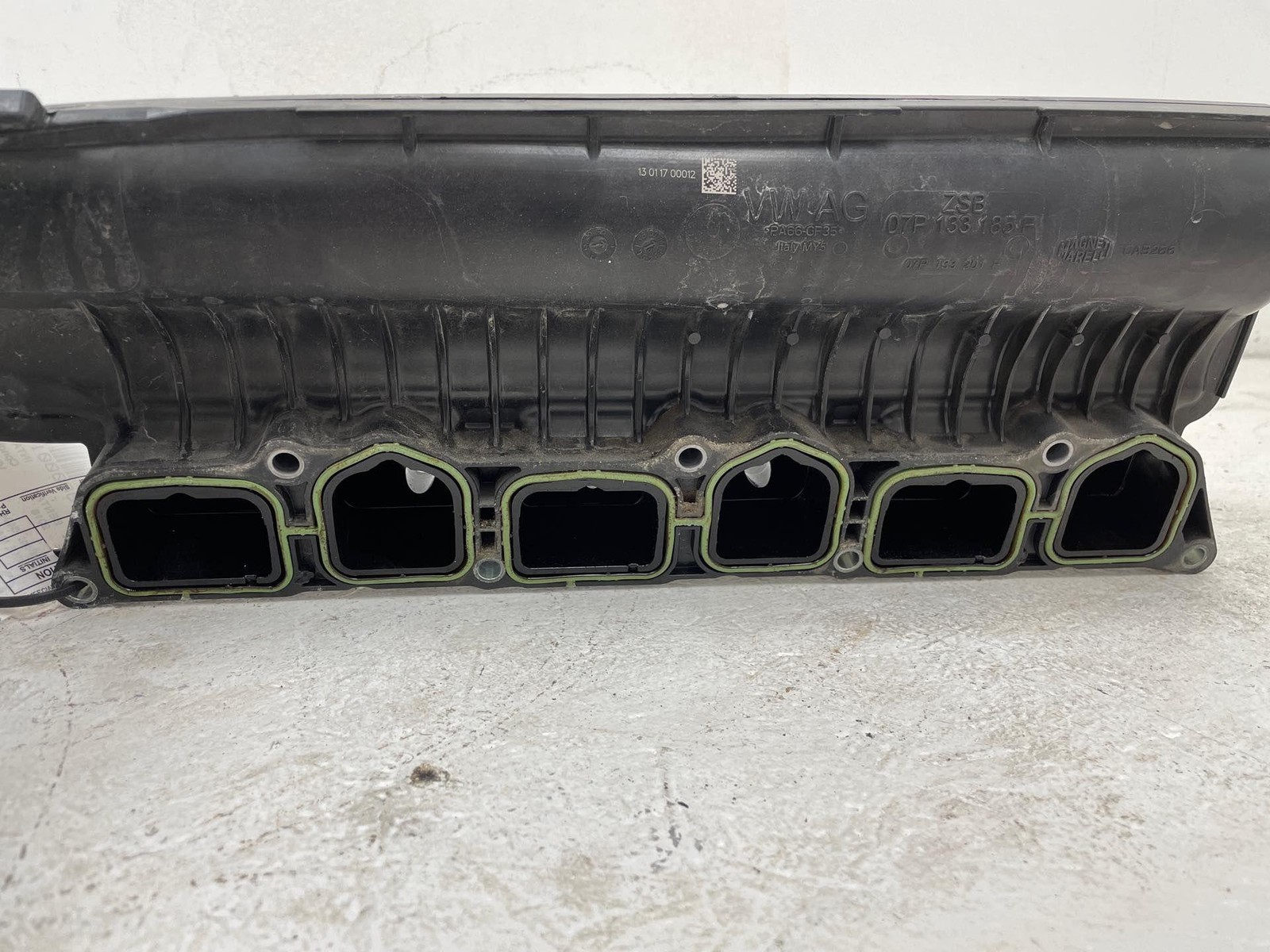 2016-2020 BENTLEY BENTAYGA INTAKE MANIFOLD LEFT ENGINE 07P133185 F *28K*