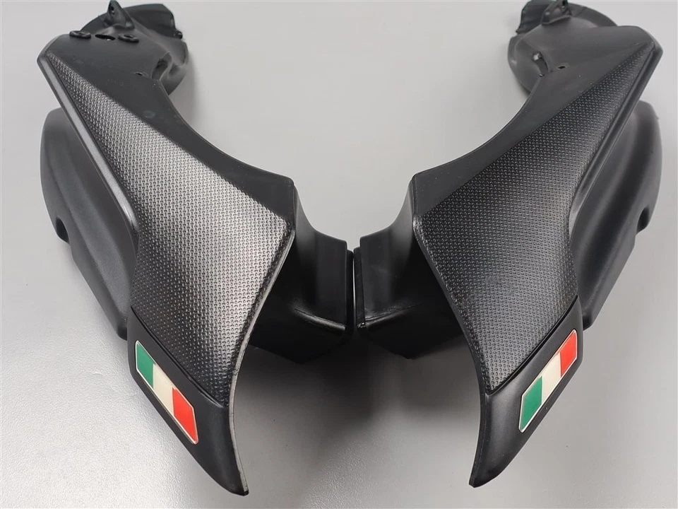 MV Agusta F4-750SR Genuino Ram Conductos de Aire Izquierdo Derecho Juego 2004 Piezas Originales Foto 4 de 4