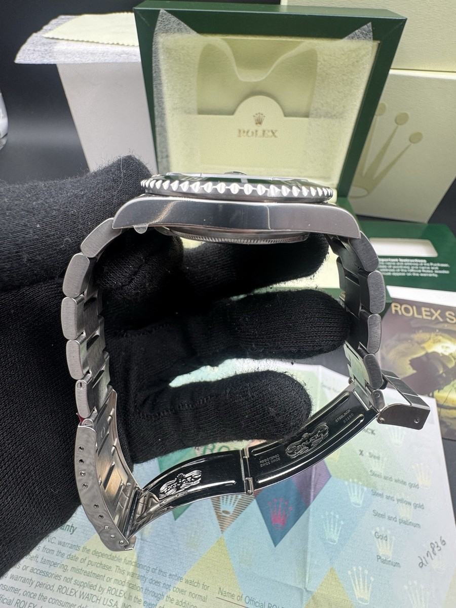 Rolex Submariner 16610V “Kermit” (2006) New Old Stock - Z Serial