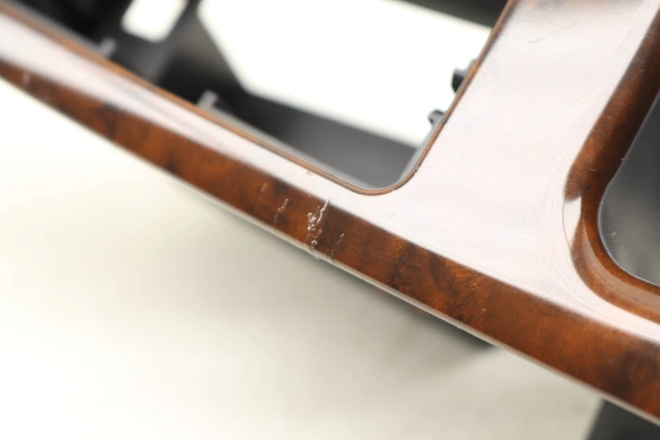 2001 - 2002 年奥迪 S8 - 右后门面板开关装饰/边框 4D09528C — 第 3/4 张图片