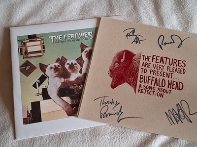 The Features 2 x 7'' lot BUFFALO HEAD (Signed)/THE WAY IT'S MEANT TO BE 
