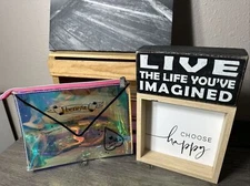 Benefit San Francisco Iridescent PVC Logo Zip Makeup Bag PreOwned EUC