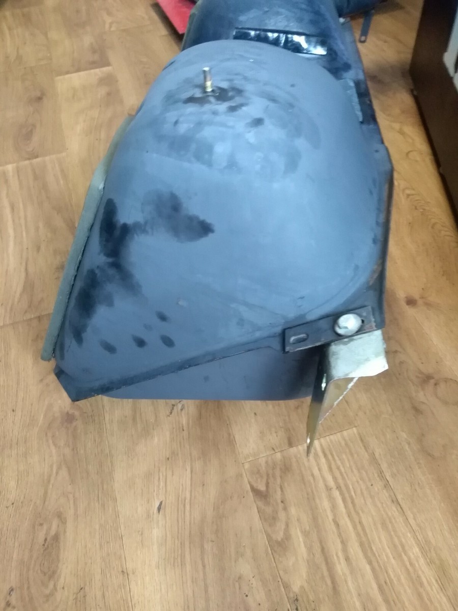 Audi 80 90 Typ 85 Tank Kraftstofftank Benzintank Audi 90 quattro いいいさん専用
