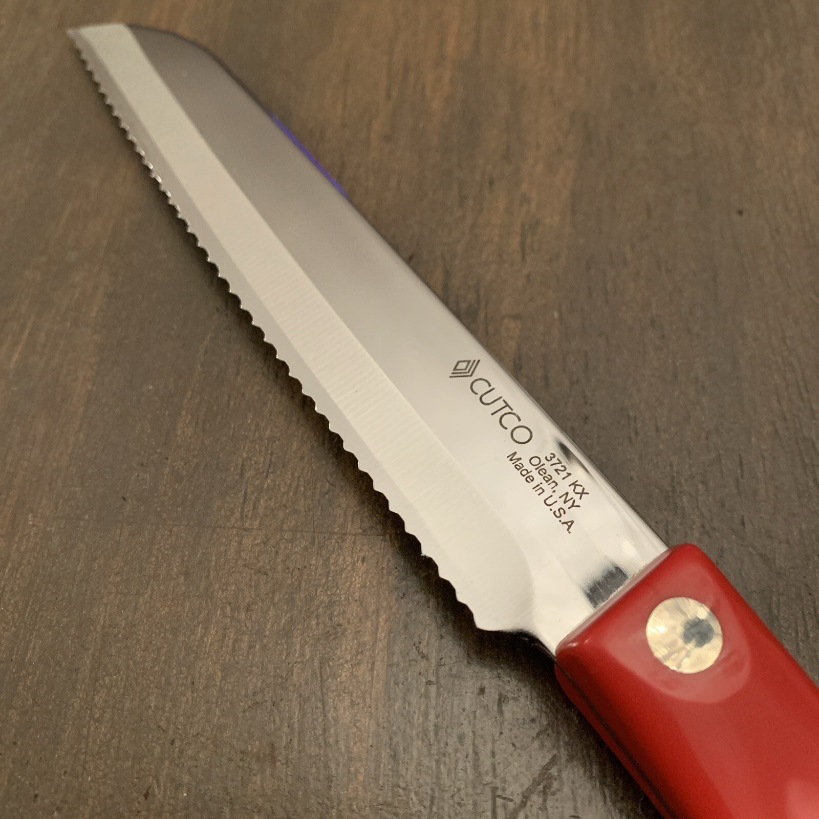 Cutco 3721 Serrated DD Edge SantokuStyle Trimmer Knife Red Handle New