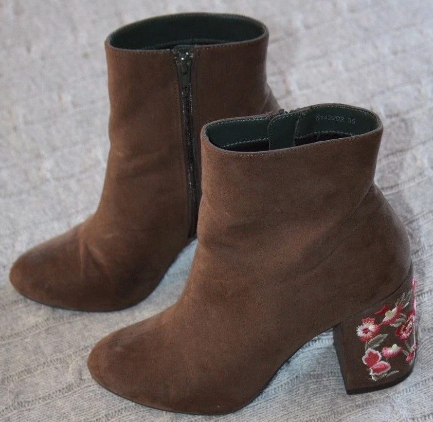 Embroidered boots new look cheap