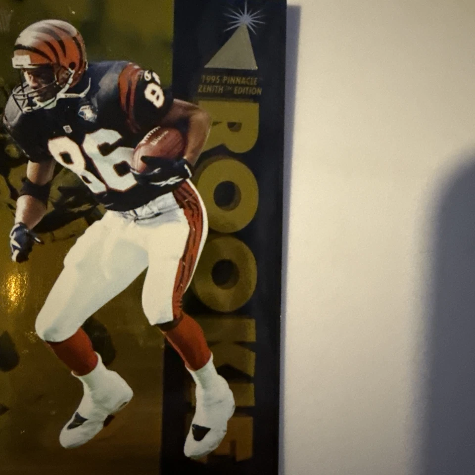 1995 Pinnacle Zenith Darnay Scott Rookie Cincinnati Bengals #Z140 - Image 4 of 4