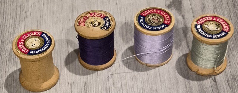 Lot Of 4 Vintage Coats & Clark Wooden Spools Of Thread