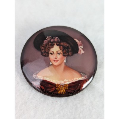 Russian Rare pin Edwardian portrait round 2''Laquer art Back black with old style
