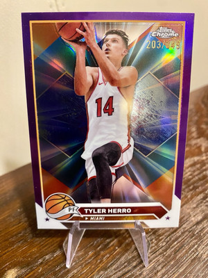 Topps Chrome 23/24 Tyler Herro Miami Heat #14 Purple Refractor SN349  - NEW