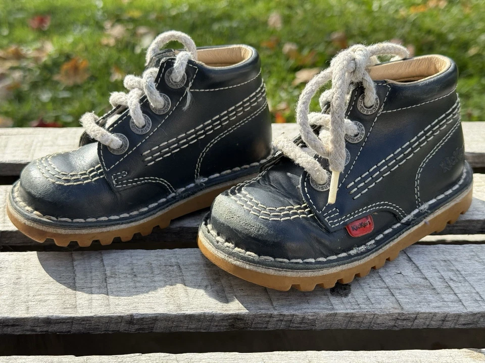 Botas Kickers Kick Hi de cuero azul marino para niños pequeños EU 22 / US 6 Crée en France Foto 3 de 4