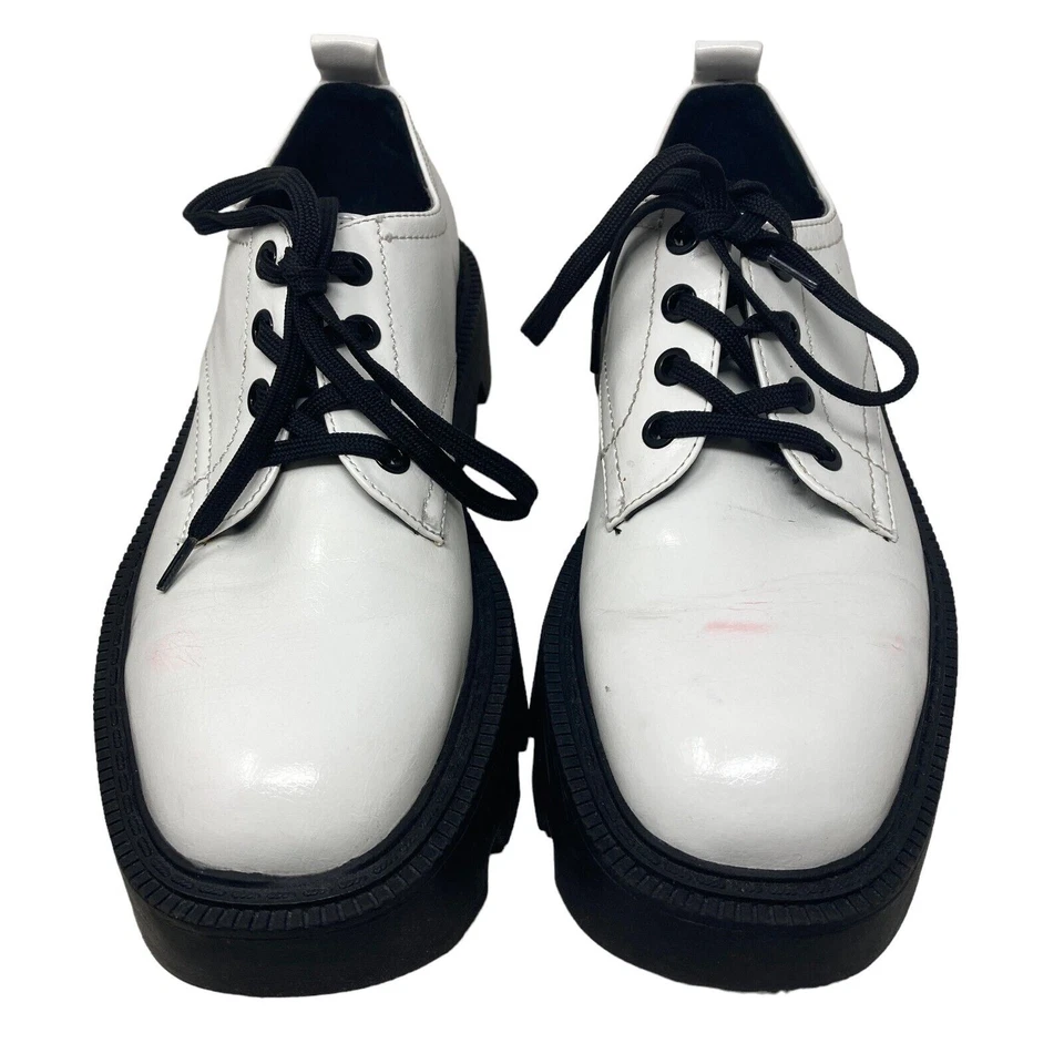 Oxford Zara con plataforma con cordones para mujer EU 38 US 7,5 blanco negro charol Foto 3 de 4