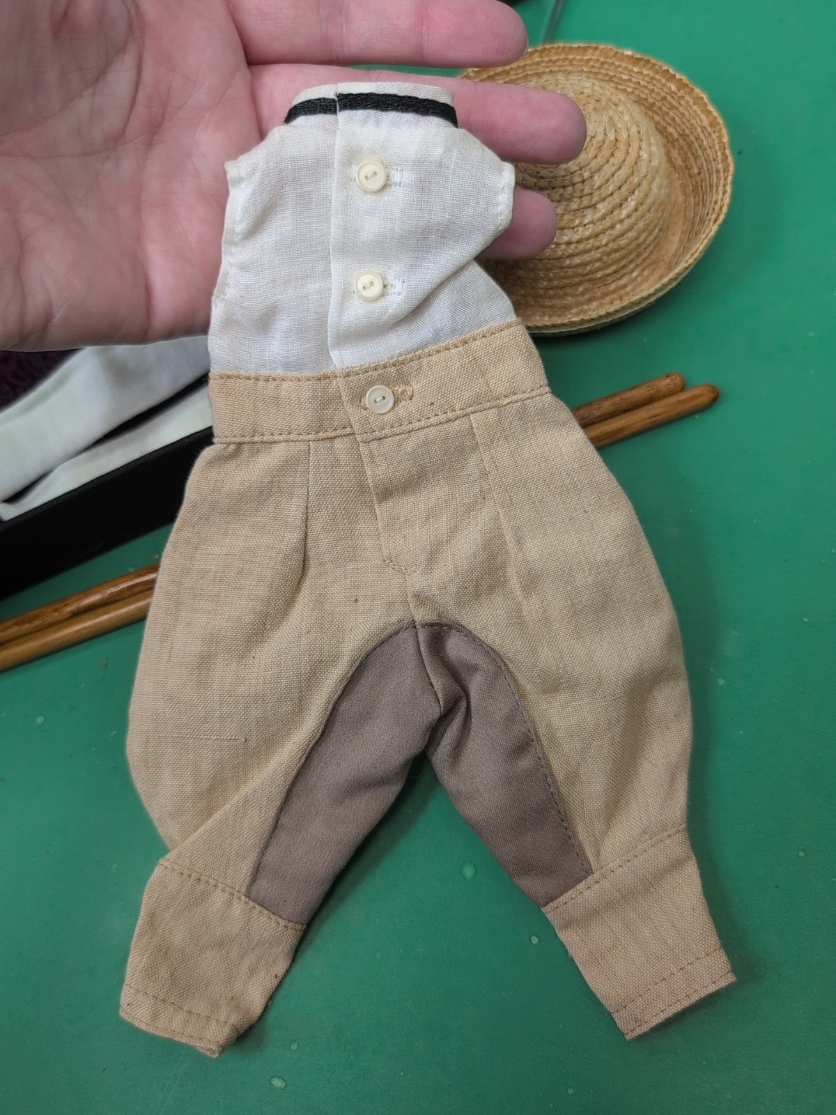 11” Wendy Lawton All Porcelain Doll “Grand Tour African Safari" Trunk Set #R