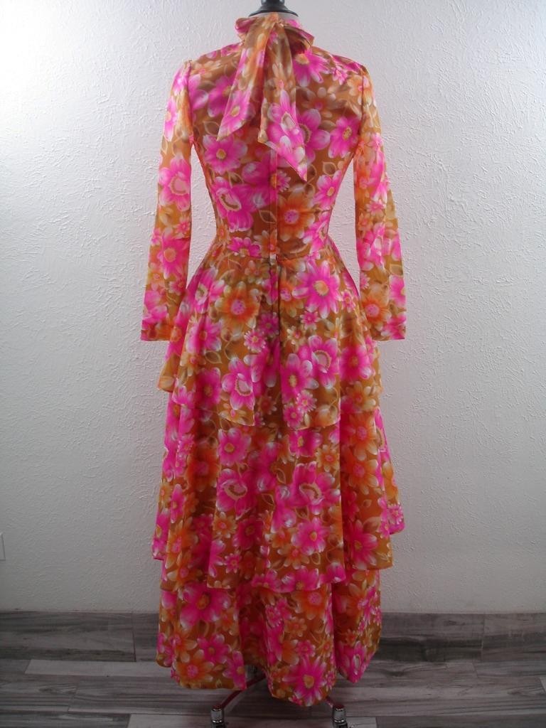 Women's S XS Vtg 1960's Bright Floral Dress Empire Waist Tiered Ruffled USA Made image 6