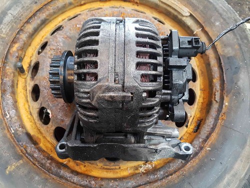 Volkswagen Transporter T5 2003-2009 2.5 TDI Alternator BNZ - Picture 2 of 7