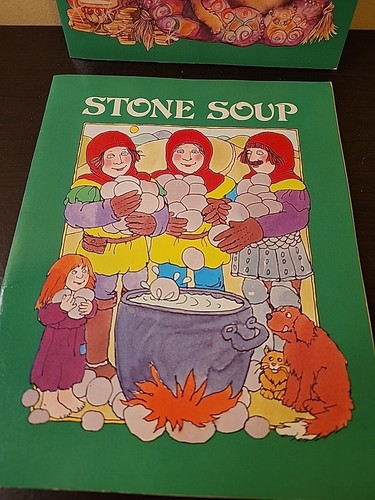 Vintage Dick Wittington& stone soup - Troll Associates (PB, 1981) - Picture 2 of 4