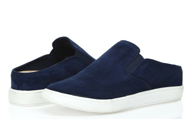 steve madden suede slip on