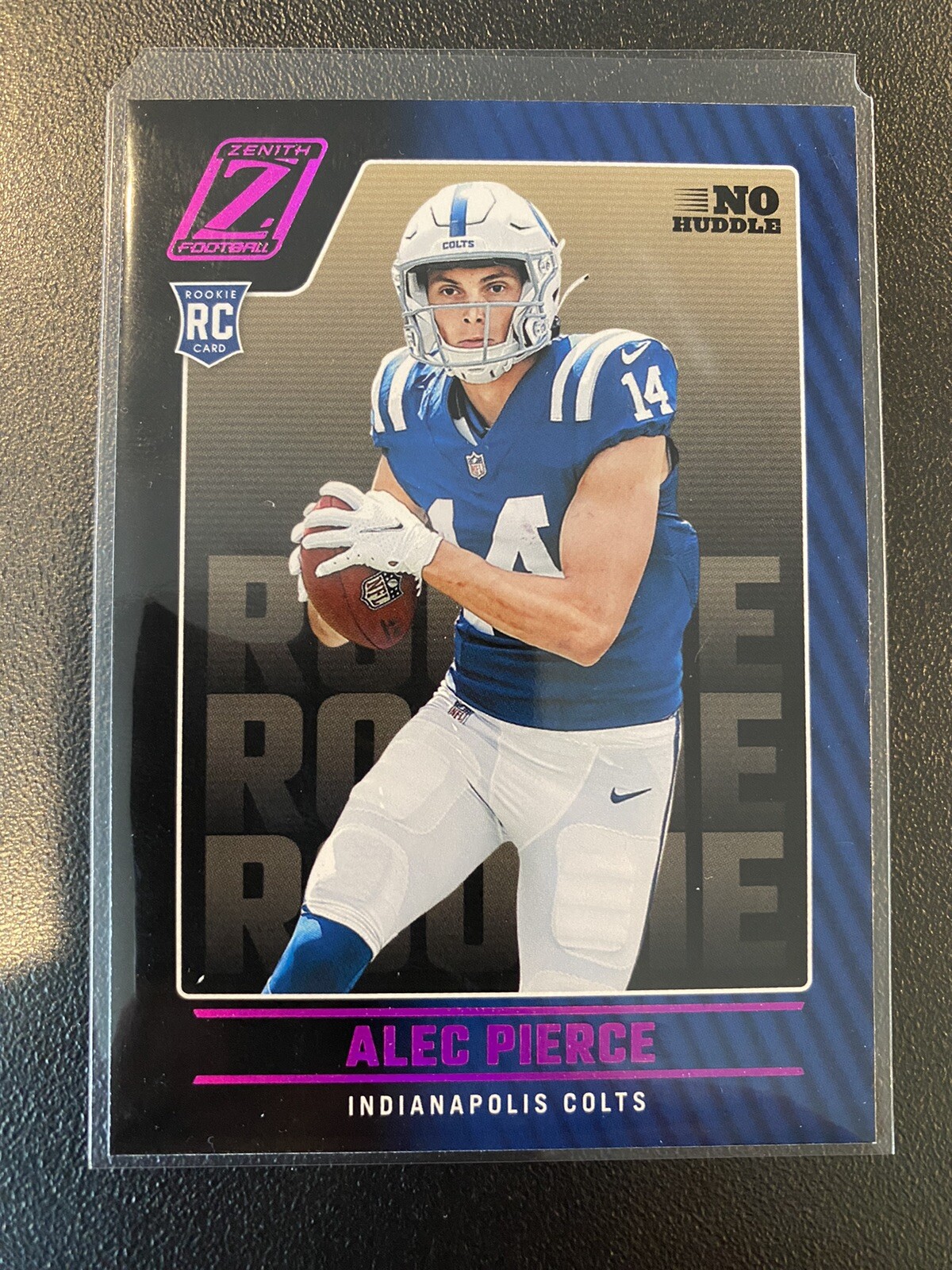 2022 Zenith Football Rookie Alec Pierce #121 Colts RC No Huddle Parallel
