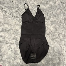 M/L Black Thin Strap Tank Top Body Suit Body Shaper