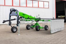 Kreiselschwader Spyder 4,2 m Heuschwader Kreiselheuer TALEX inkl Gelenkwelle