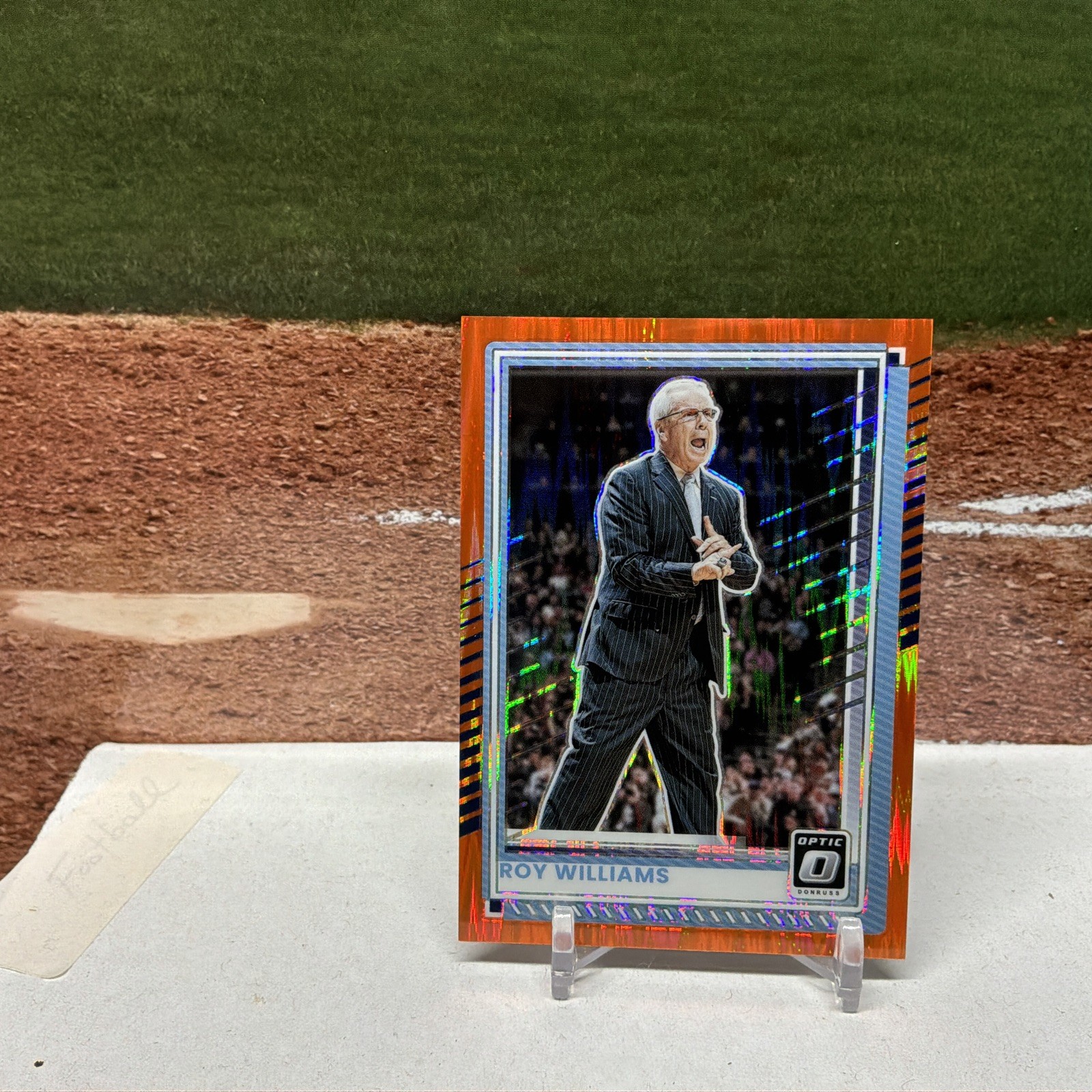 Roy Williams Optic Orange Shock Prizm /199 2025-26 Donruss UNC Tar Heels #199