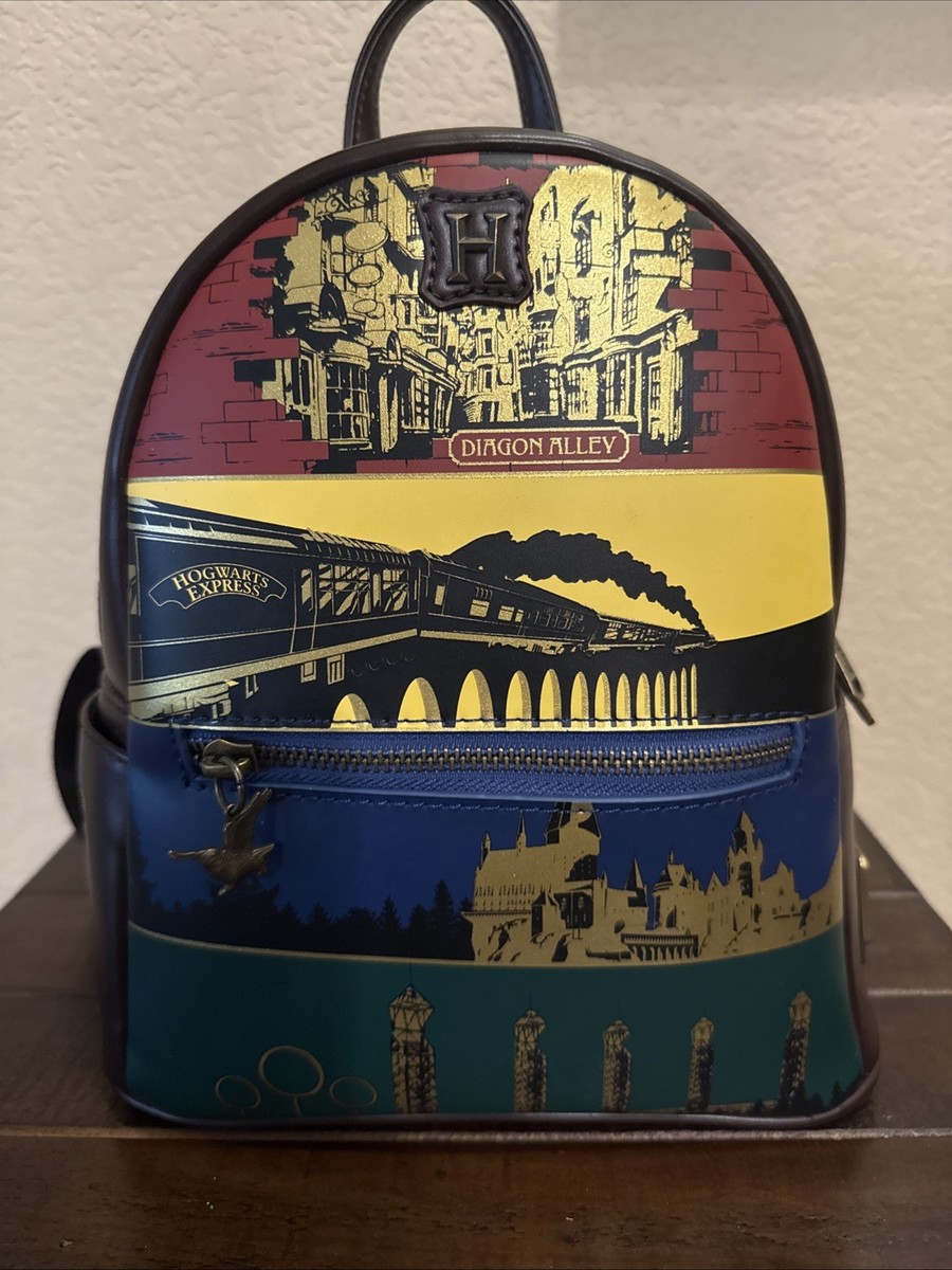 Loungefly Harry Potter Diagon Alley Express Mini Backpack  display picture 3