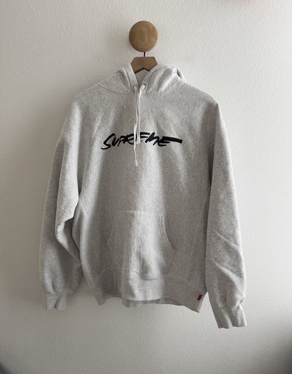 Supreme Futura Hooded Sweatshirt Hoodie Size Large *small Supreme Futura Hooded Sweatshirt Hoodie Size Large *small