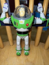 Disney Pixar Toy Story Buzz Lightyear 10 Mattel - Talks/Sliding Plastic Helmet