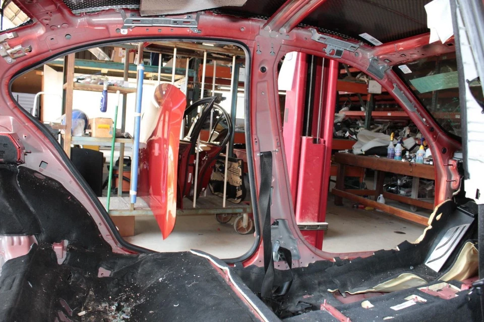 15-17 BMW M3 3.0L Twin Turbo Driver Balancim Lateral Esquerdo e Post Cut - Imagem 4 de 4