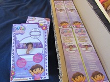 Pare-chocs de baignoire de sécurité gonflable Dora l'exploratrice.